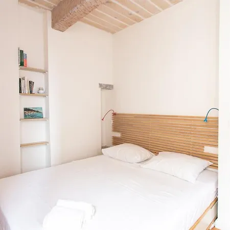 Horloge Furnished Flat Antibes