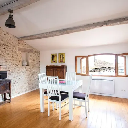 Apartment Horloge Furnished Flat *